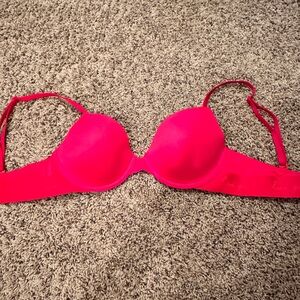 PINK push up bra!